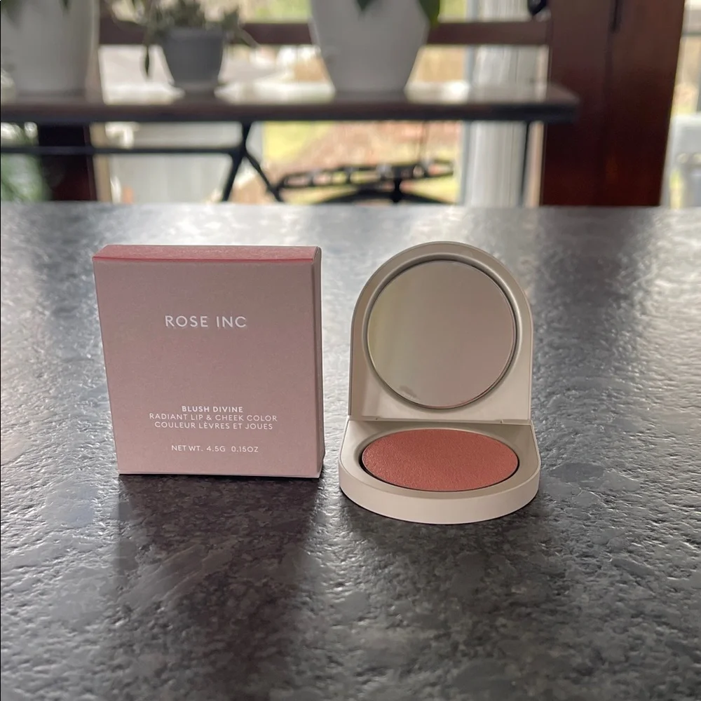 Rose Inc Blush Divine Radiant Lip & Cheek Color in Hydrangea light cool pink